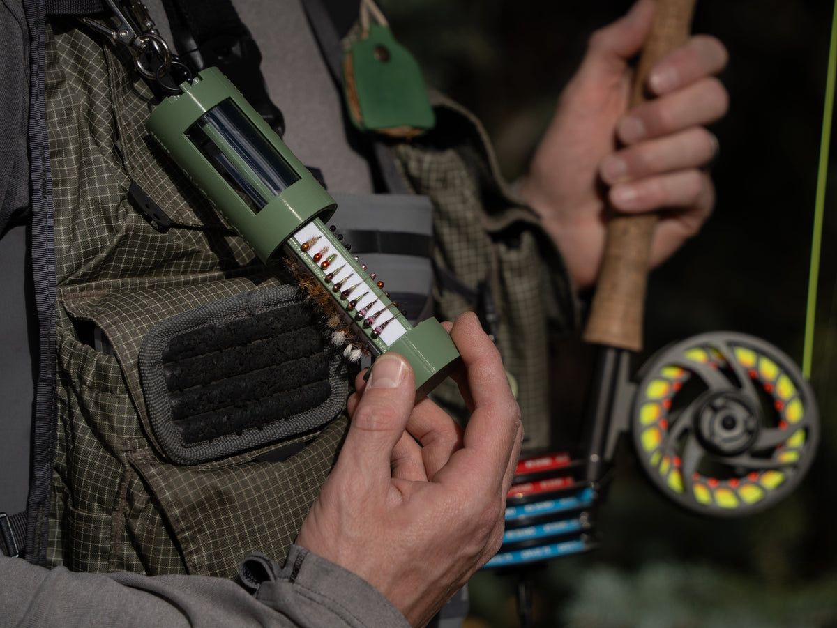 BUGGALOW CLIP-ON FLY BOX